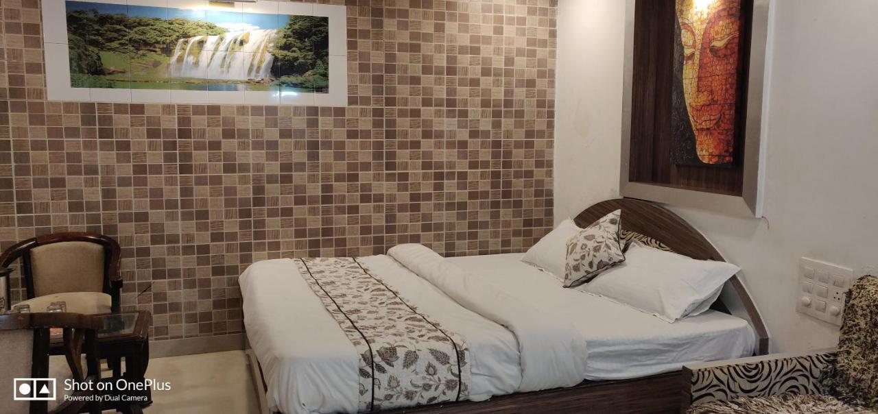 The Peach Tree Rooms Mount Abu Ngoại thất bức ảnh