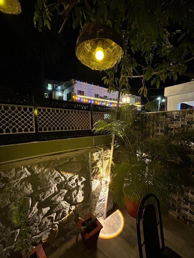 The Peach Tree Rooms Mount Abu Ngoại thất bức ảnh